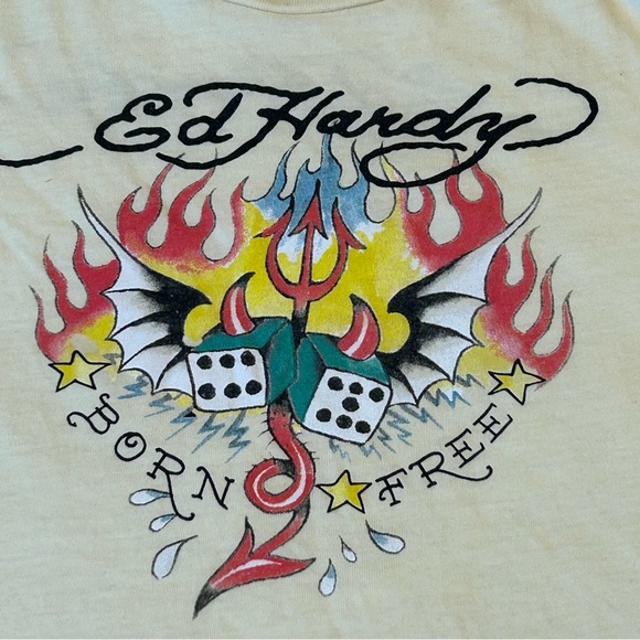 Ed Hardy Crop Light Yellow Graphic Short Sleeve Tee Size Large - Picture 6 of 7